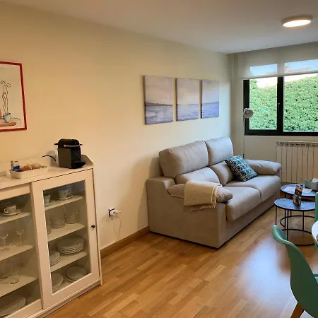 Vivienda Turistica Cigueenas Con Garaje *