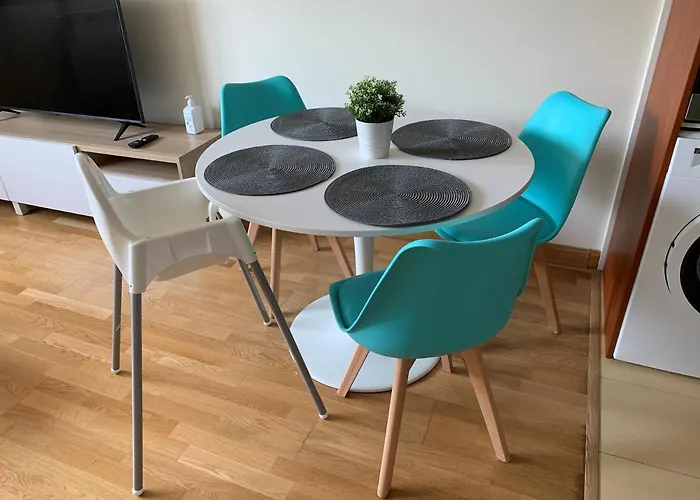 Vivienda Turistica Cigueenas Con Garaje Soria