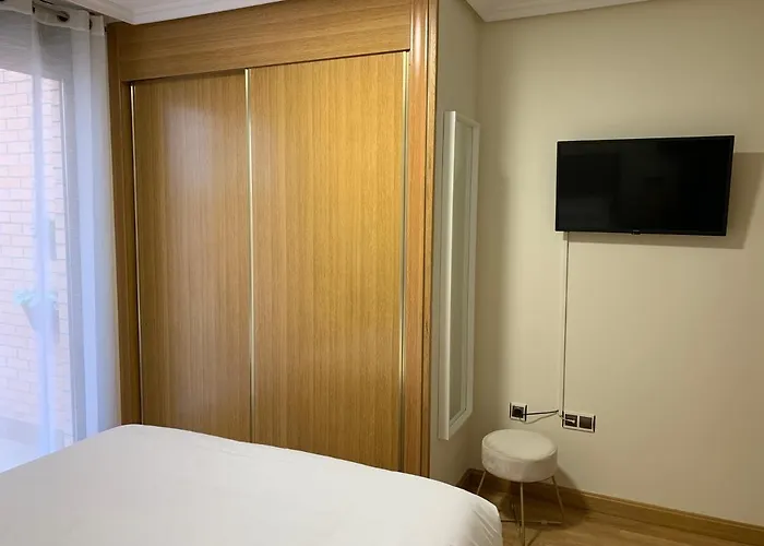 Vivienda Turistica Cigueenas Con Garaje Appartamento Soria