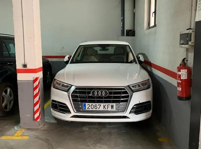 Vivienda Turistica Cigueenas Con Garaje Appartamento